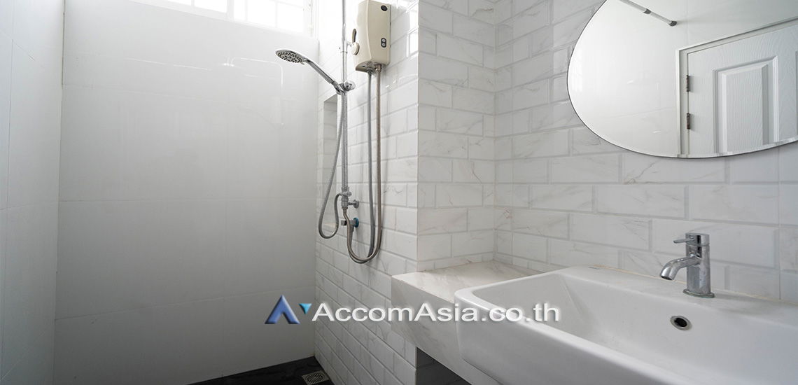 รูป 🔼🔽 AccomA 📩 Home Office 3 BR Townhouse in  (AA30465) - รูปที่ 17/17