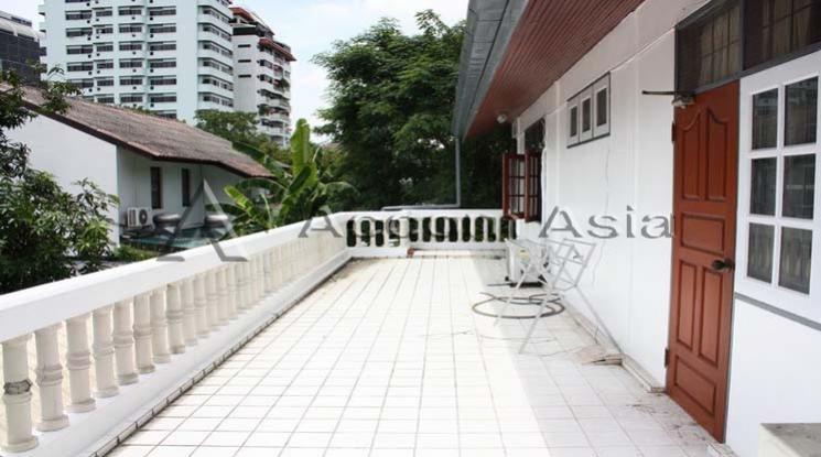 picture 🔼🔽 AccomA 📩  4 BR House in  (1715228) - 8/9