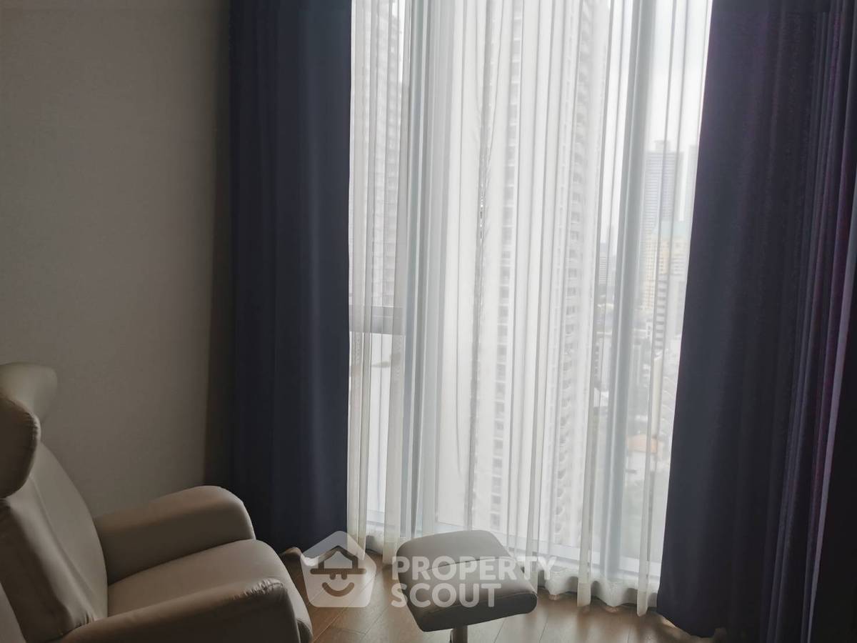 picture 2-BR Condo at KRAAM Sukhumvit 26 near BTS Phrom Phong (ID 512547) - 5/11