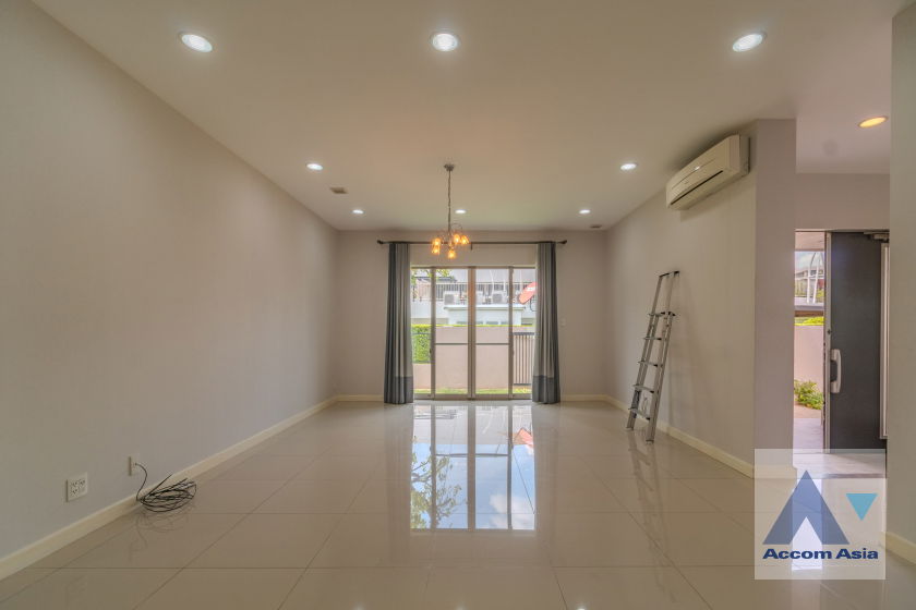 picture 🔼🔽 AccomA 📩  4 BR House in Klong Tan (AA17761) - 4/20