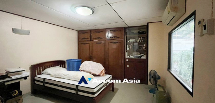 picture 🔼🔽 AccomA 📩  3 BR Townhouse in  (AA13908) - 10/19