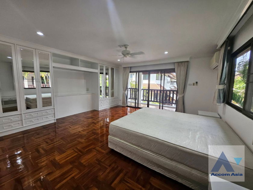 picture 🔼🔽 AccomA 📩 Modern renovated house with polished floors and airy layout (AA30775) - 8/20