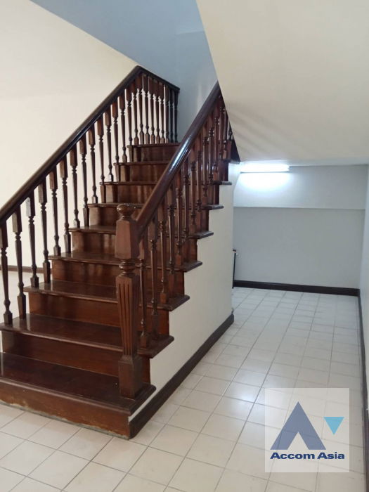 รูป 🔼🔽 AccomA 📩  5 BR Townhouse @ (AA40136) - รูปที่ 8/10