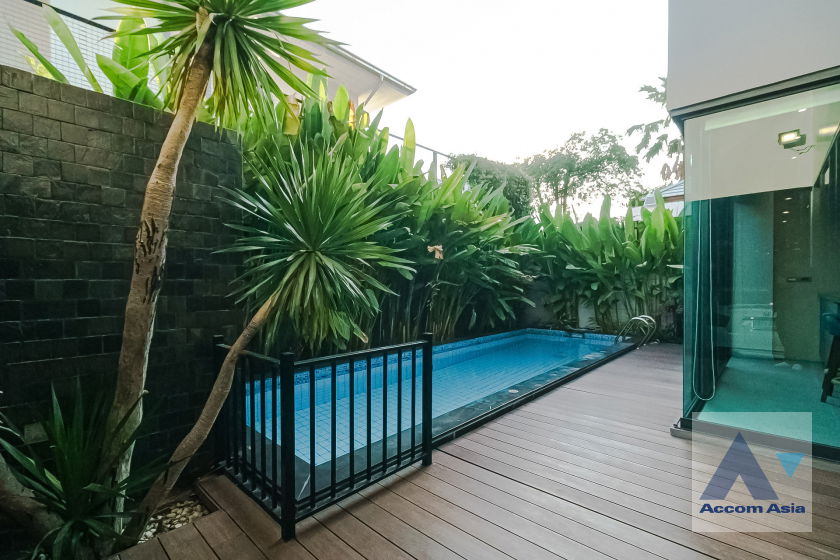 picture 🔼🔽 AccomA 📩 Private Swimming Pool,Double High Ceiling 4 BR House in Khlong Ton Nuea (AA42532) - 2/20