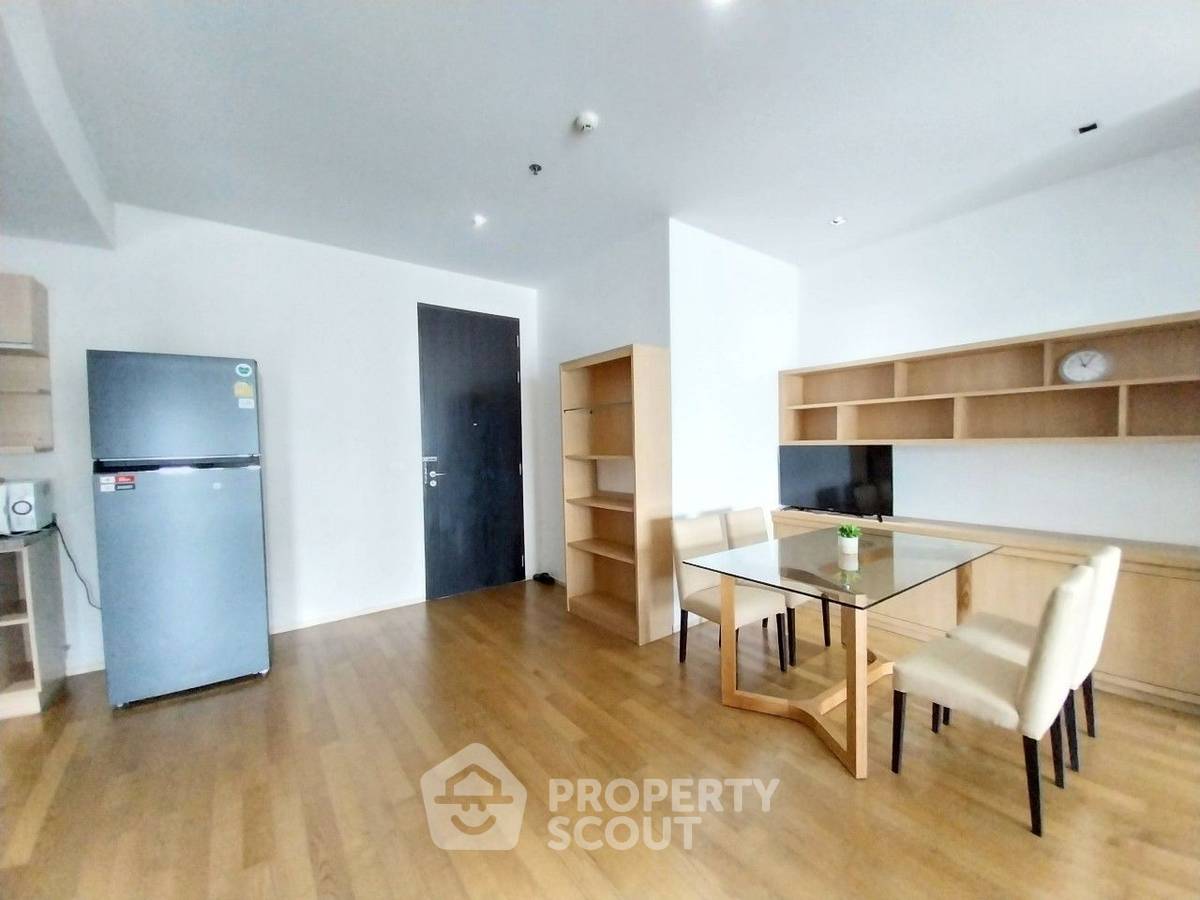 picture 2-BR Condo at The Madison near BTS Phrom Phong (ID 1952235) - 4/16