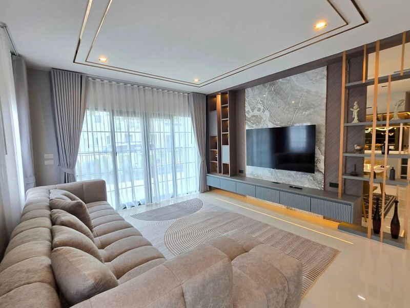 ขายบ้านเดี่ยว : ขาย บ้านเดี่ยว Centro Bangna (เซนโทร บางนา) [CC-01]