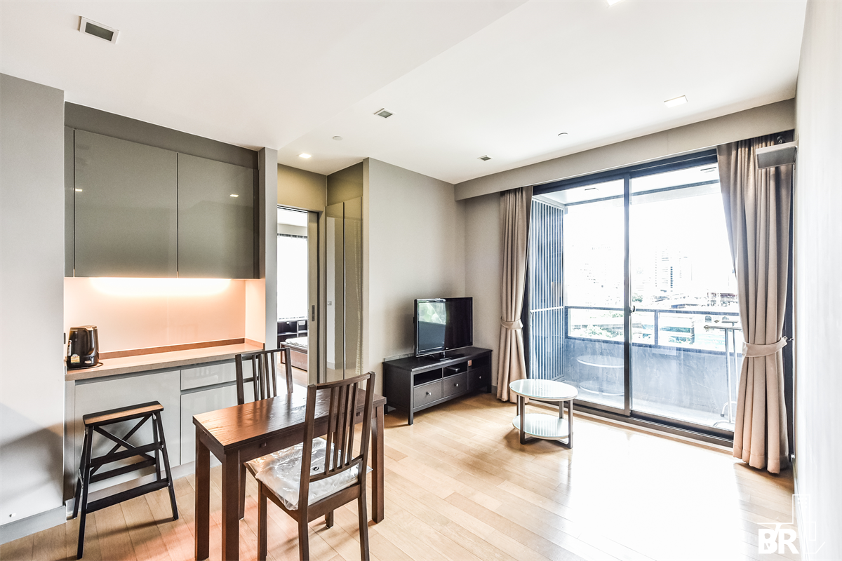 รูป เอ็ม สีลม ใกล้ BTS สถานีช่องนนทรี คอนโด Luxury ทำเลใจกลางเมือง - รูปที่ 1/10