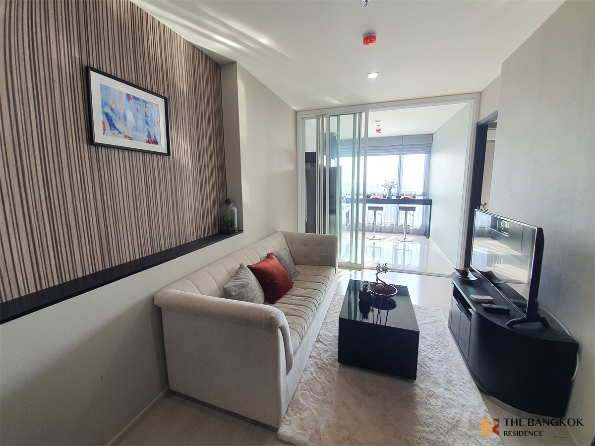 picture Luxury Condo in Central City Location RHYTHM Sukhumvit 44/1 near BTS Phra Khanong - 7/10