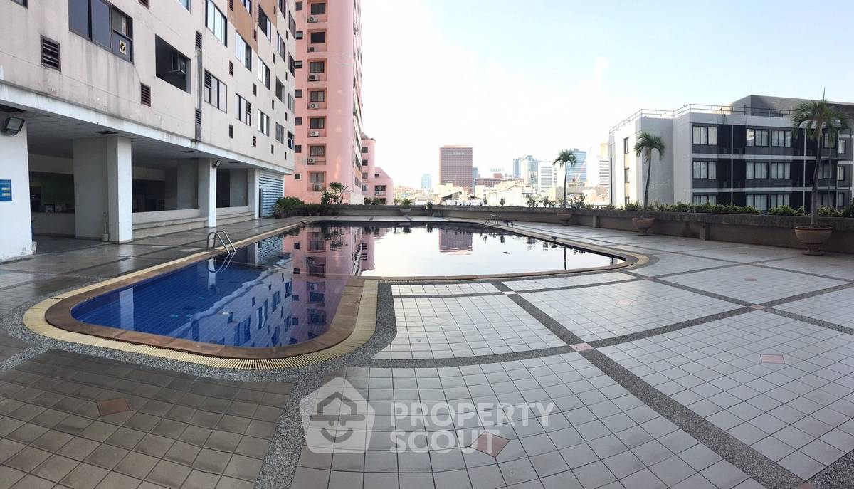 picture 3-BR Condo at Srivara Mansion Condominium 1 near MRT Thailand Cultural Centre (ID 1177403) - 25/25