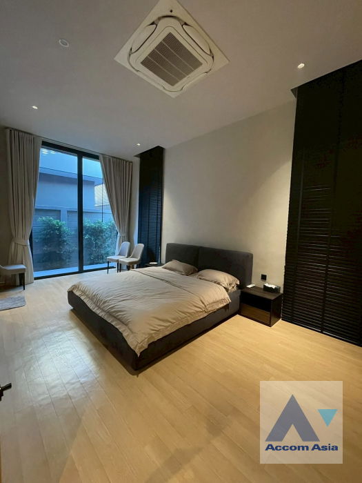 รูป 🔼🔽 AccomA 📩  Bright Elegant Home with Garden Corner (AA43834) - รูปที่ 17/18