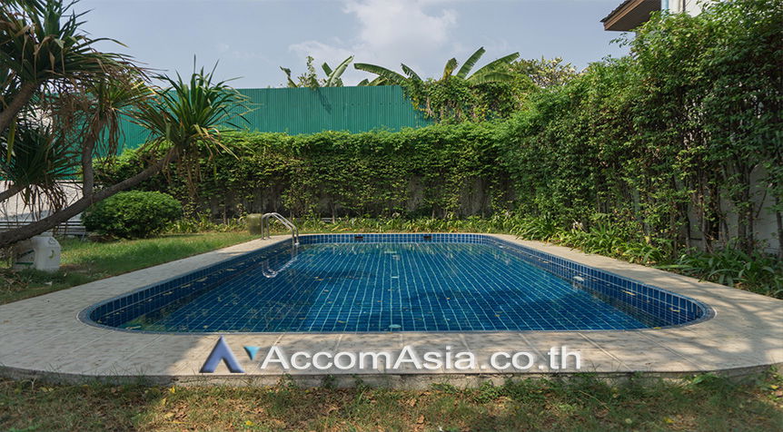picture 🔼🔽 AccomA 📩 Private Swimming Pool,Pet friendly 3 BR House in Phra Khanong Nuea (40214) - 2/12
