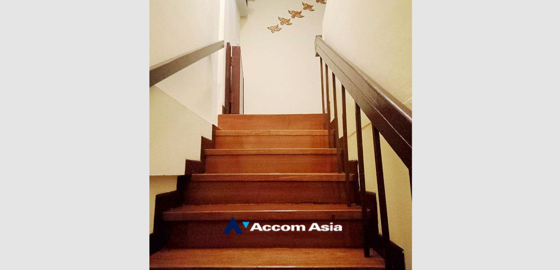 picture 🔼🔽 AccomA 📩 Home Office 4 BR House in  (AA33848) - 8/13