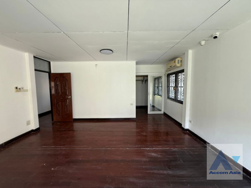 รูป 🔼🔽 AccomA 📩 Pet friendly,Home Office 3 BR House in Bang Chak (AA16761) - รูปที่ 10/20