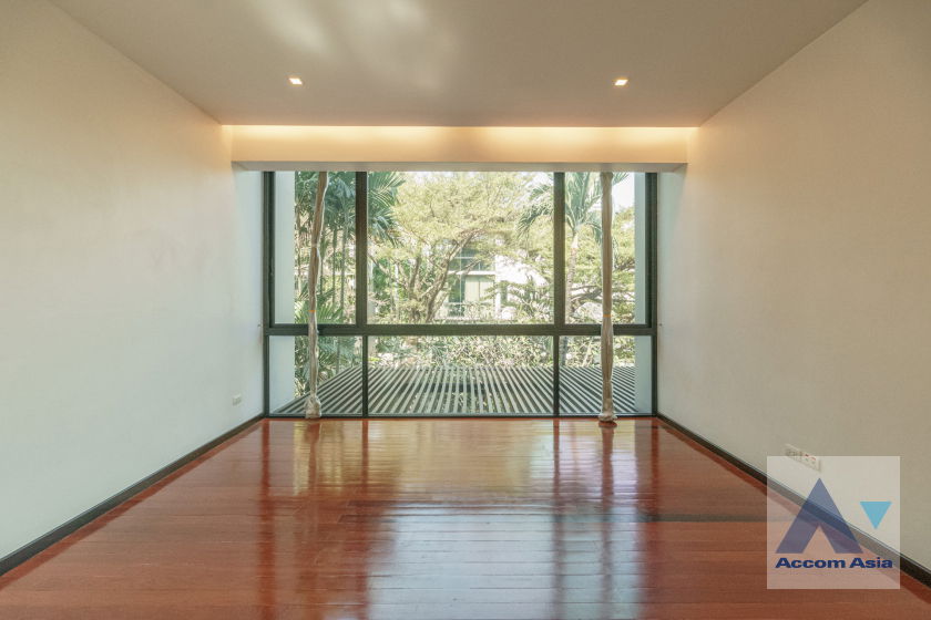 รูป 🔼🔽 AccomA 📩 Private Swimming Pool 3 BR House @Luxury House with private pool in Ekkamai (1920964) - รูปที่ 15/20