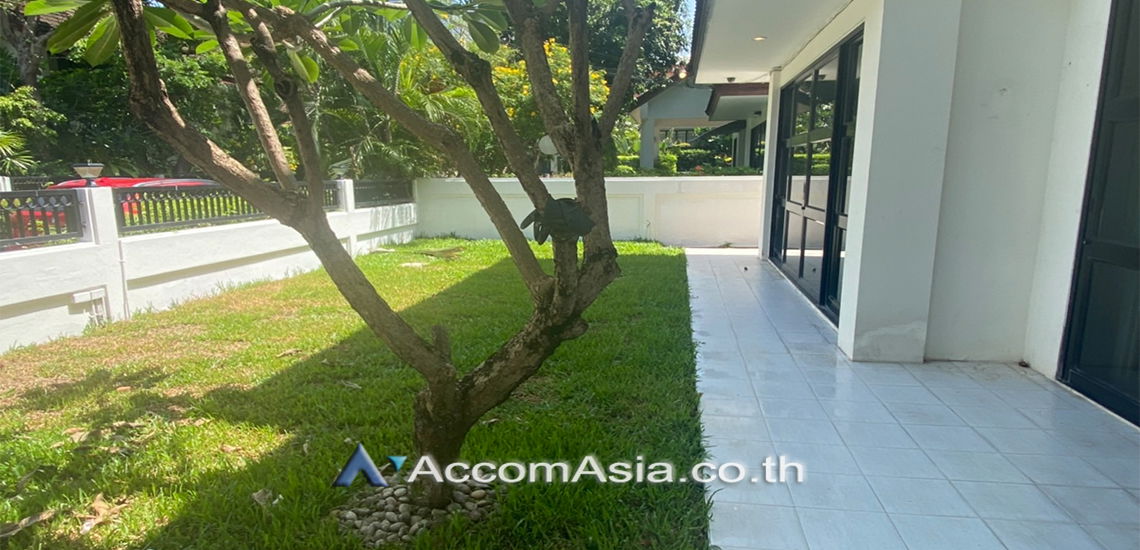 picture 🔼🔽 AccomA 📩  4 BR House @ (1820486) - 3/20
