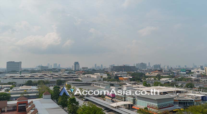 รูป 🔼🔽 AccomA 📩 Spacious condo with large balcony at elder building, Promsuk (24443) - รูปที่ 1/12