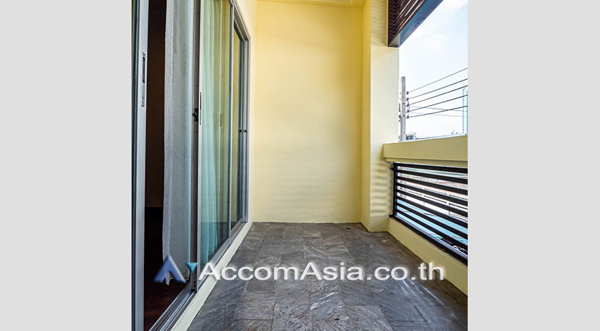 picture 🔼🔽 AccomA 📩  3 BR Townhouse in  (2520238) - 11/11