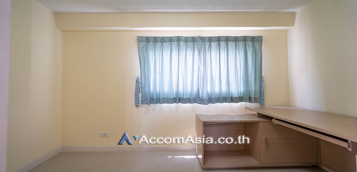 picture 🔼🔽 AccomA 📩 Pet friendly 4 BR House in Khlong Ton Nuea (2517228) - 15/19