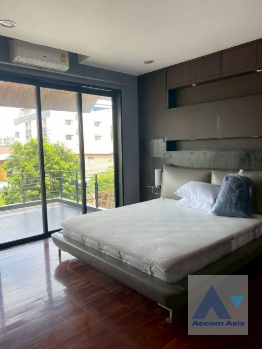 picture 🔼🔽 AccomA 📩 Home Office 3 BR House in Si Kan (AA43501) - 9/12