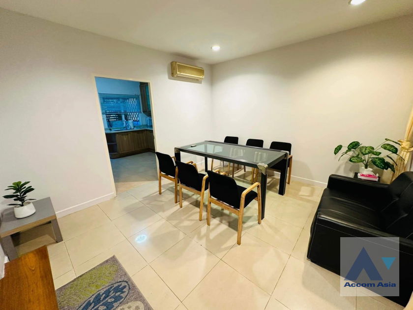 picture 🔼🔽 AccomA 📩 Pet friendly 4 BR House @Baan Klang Krung Thonglor (1813374) - 7/17
