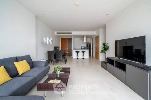 2-BR Condo at Fullerton Sukhumvit near BTS Ekkamai (ID 1833873)