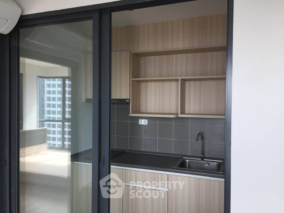 picture 2-BR Condo at Ideo O2 near BTS Bang Na (ID 2178250) - 6/8