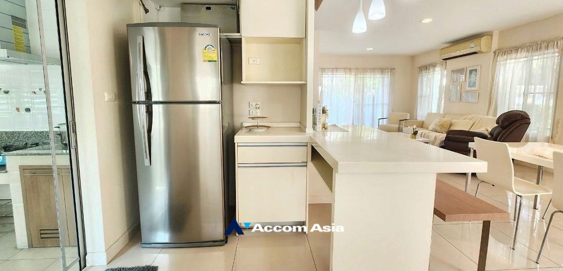 picture 🔼🔽 AccomA 📩  3 BR House @ (AA34403) - 5/16