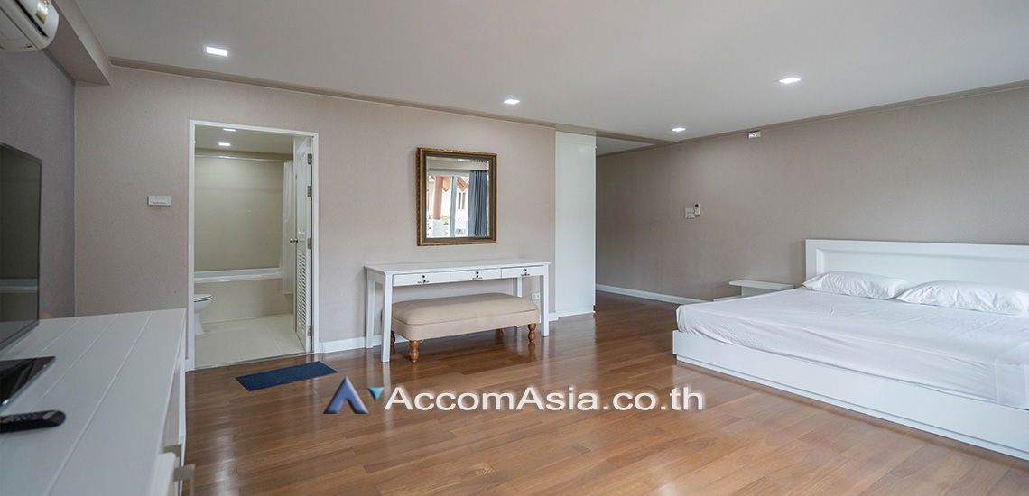 picture 🔼🔽 AccomA 📩  3 BR Townhouse @Villa 49 (13000657) - 9/20