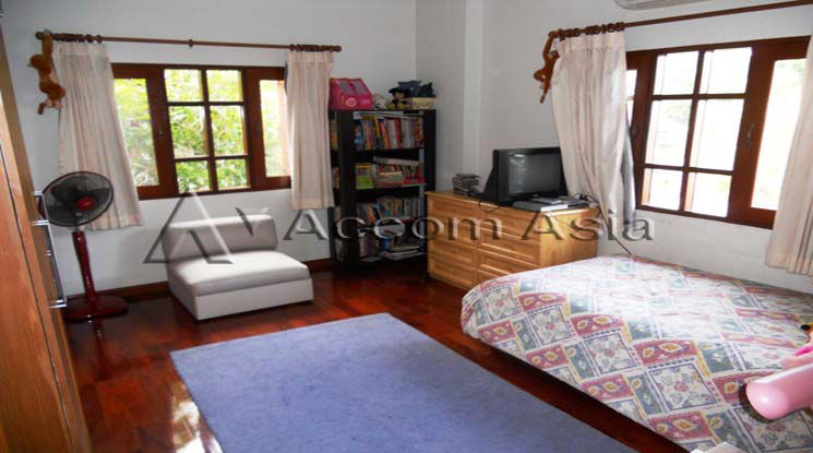 picture 🔼🔽 AccomA 📩  3 BR House in Khlong Ton Nuea (94067) - 9/9