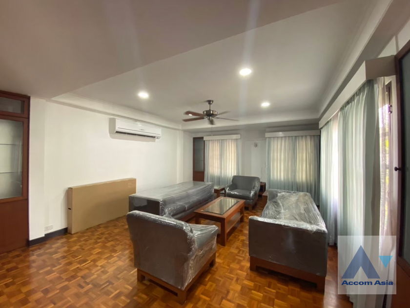 picture 🔼🔽 AccomA 📩  3 BR House @House in Compound (AA38957) - 5/13