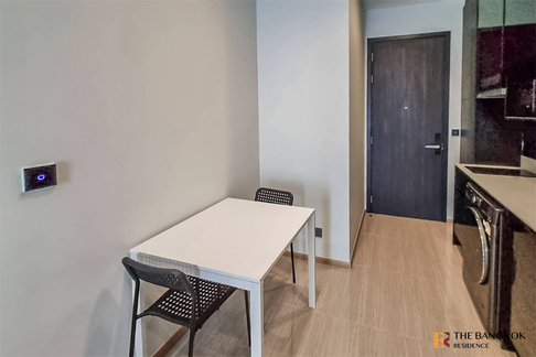 Premium Unit Close to All Conveniences Noble Around Ari near BTS Ari
