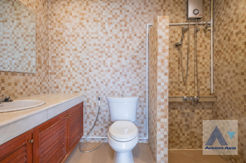 รูป 🔼🔽 AccomA 📩  3 BR Townhouse in Khlong Ton Nuea (AA41105) - รูปที่ 19/20