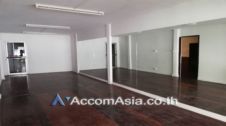 รูป 🔼🔽 AccomA 📩 Home Office 2 BR Townhouse in Klong Tan (13000481) - รูปที่ 3/5
