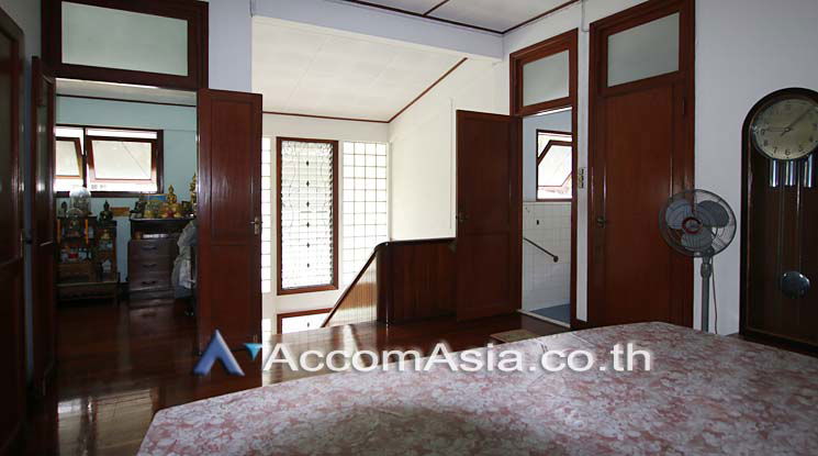 picture 🔼🔽 AccomA 📩 Home Office 4 BR House in Phra Khanong (13001504) - 8/11