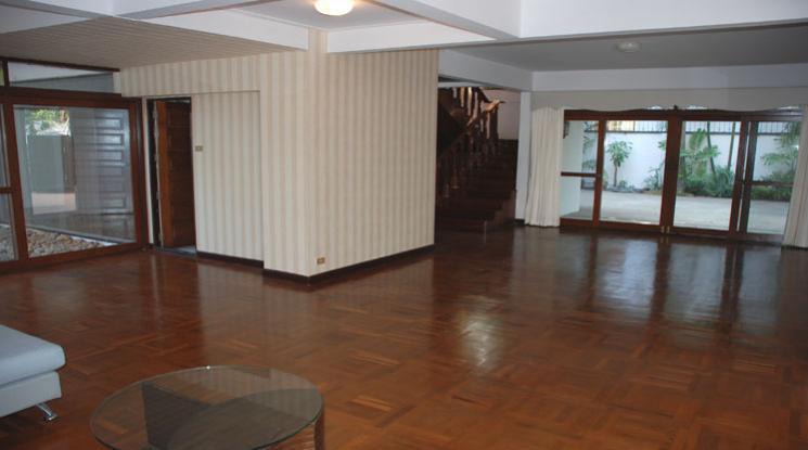 รูป 🔼🔽 AccomA 📩 Home Office,Private Swimming Pool 4 BR House in Khlong Ton Nuea (98084) - รูปที่ 4/9