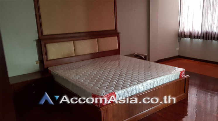 picture 🔼🔽 AccomA 📩 Home Office 3 BR Townhouse in  (AA24902) - 4/5
