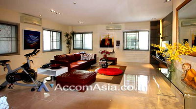 Condos for rent MRT Sam Yan : 🔼🔽 AccomA 📩  3 BR Condominium @Pearl Garden (AA10746)