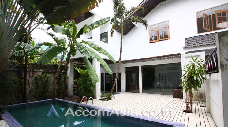 picture 🔼🔽 AccomA 📩 Home Office 4 BR House in  (90303) - 1/13