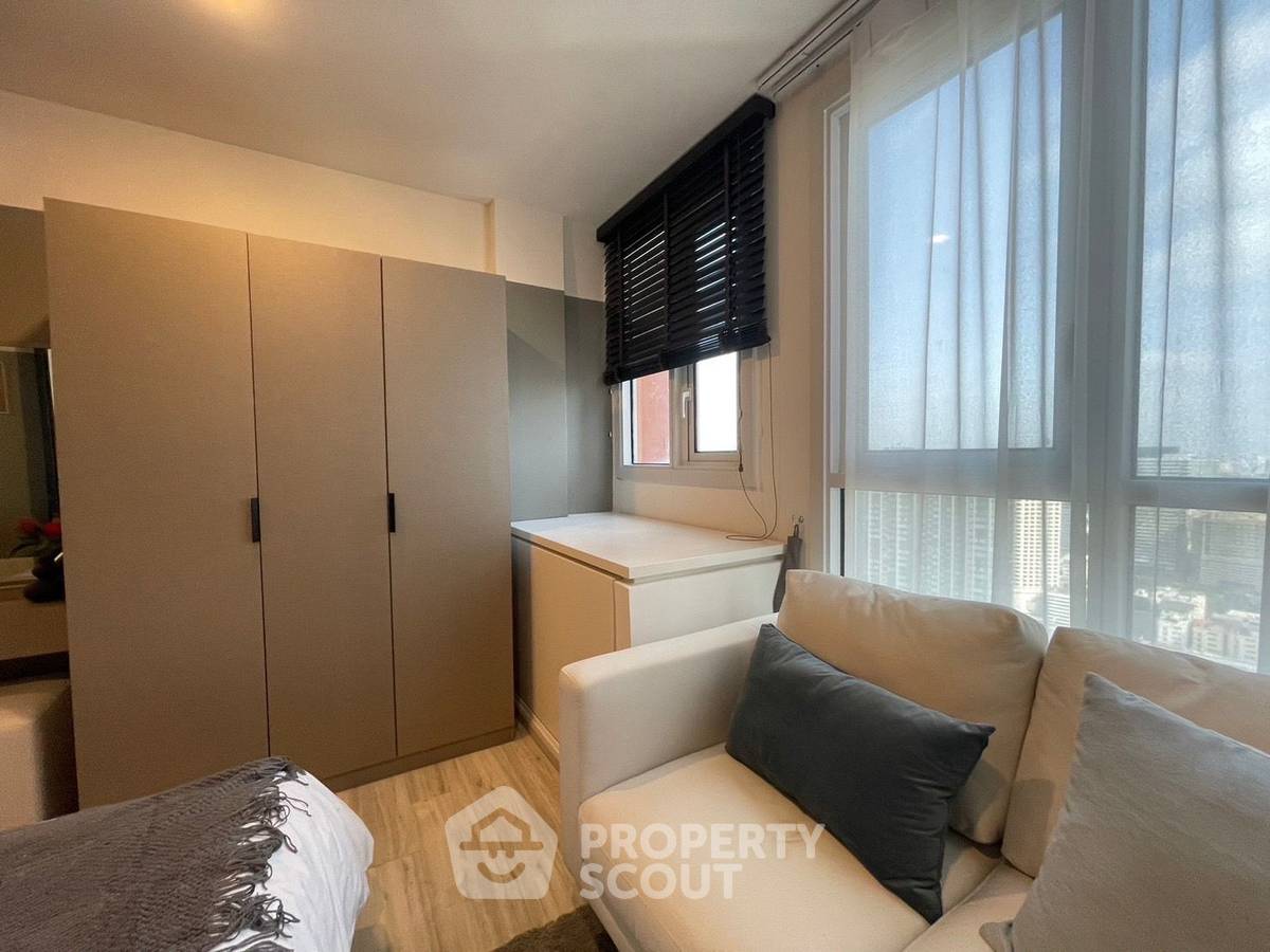 picture 1-BR Condo at XT Huaikhwang near MRT Huai Khwang (ID 1176038) - 9/13
