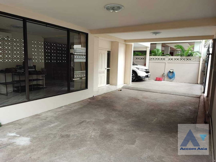 รูป 🔼🔽 AccomA 📩 Pet friendly 4 BR House in Phaya Thai (AA40561) - รูปที่ 2/20