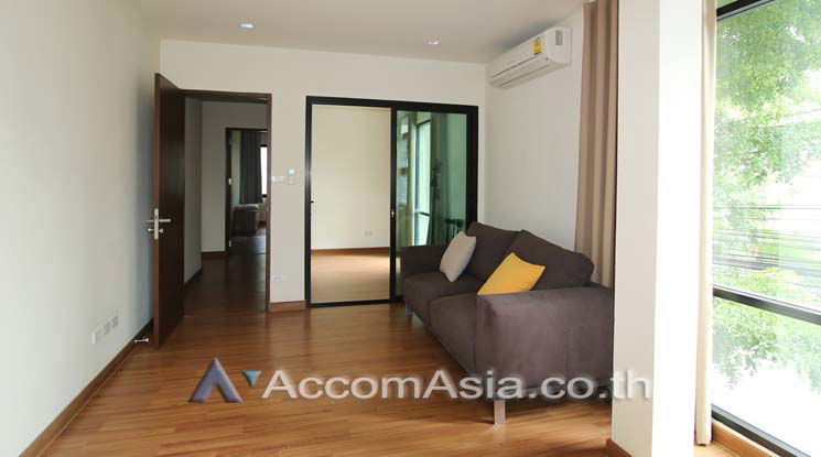 picture 🔼🔽 AccomA 📩 Home Office 3 BR House in Klong Tan (AA12172) - 2/10