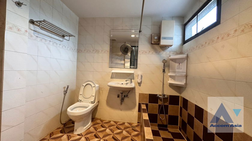 picture 🔼🔽 AccomA 📩  3 BR House in Khlong Ton Nuea (AA32558) - 19/20