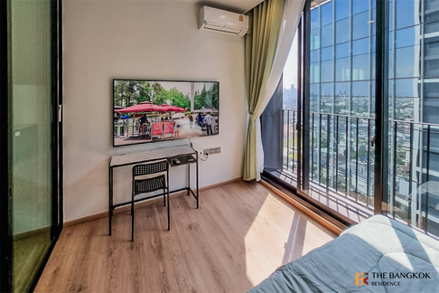 Premium Unit Close to All Conveniences Noble Around Ari near BTS Ari