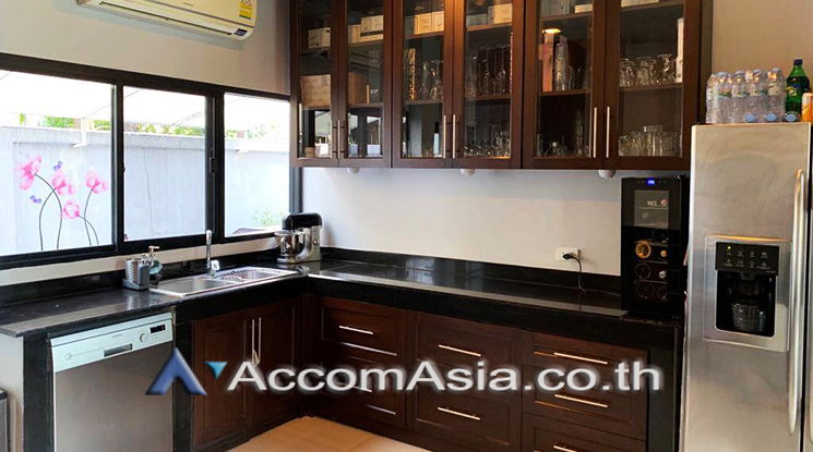 รูป 🔼🔽 AccomA 📩 Private Swimming Pool 5 BR House in Phra Khanong Nuea (13000256) - รูปที่ 5/19
