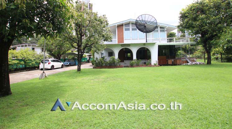 picture 🔼🔽 AccomA 📩 Home Office 4 BR House in Phra Khanong (13001504) - 2/11