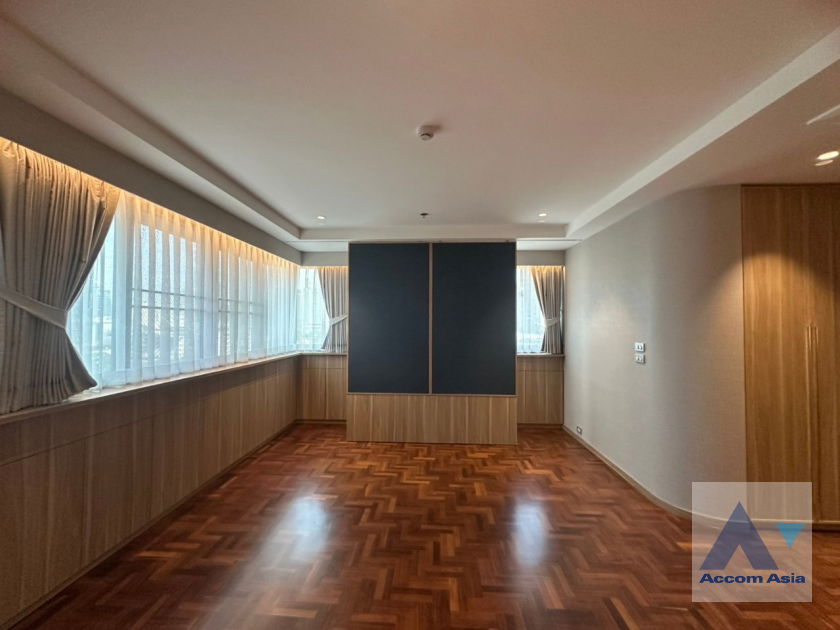 picture 🔼🔽 AccomA 📩 Contemporary condominium with wood floors and peaceful layout in Sukhumvit (20703) - 15/20