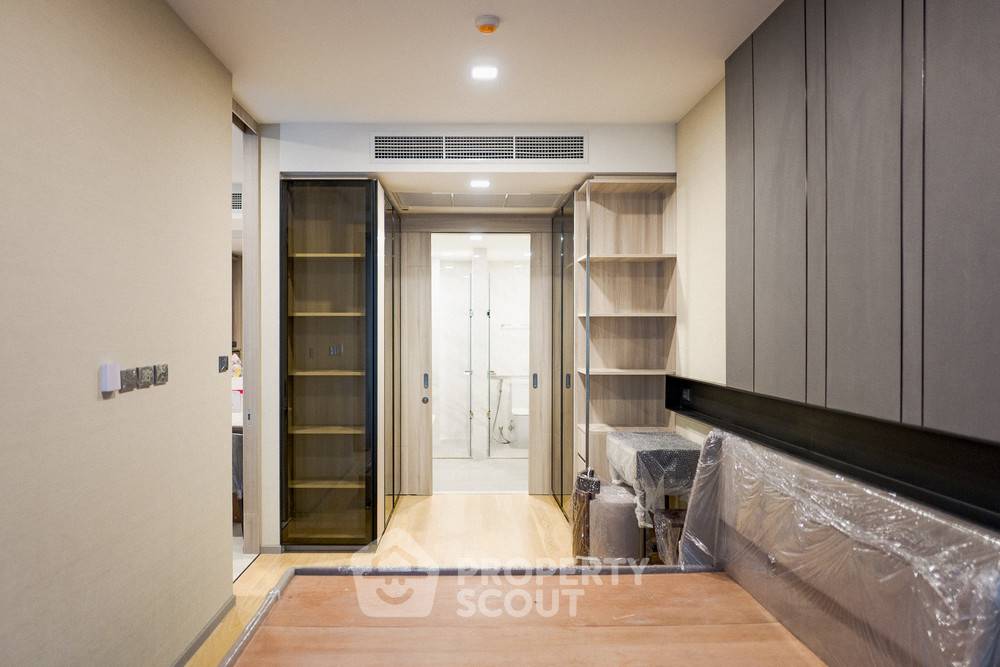 picture 2-BR Condo at Fynn Asoke near BTS Asok (ID 320257) - 3/18