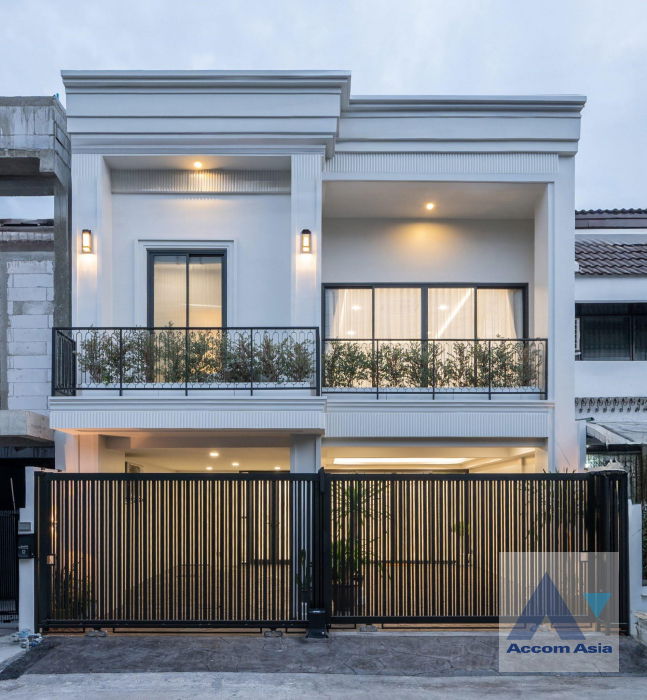 picture 🔼🔽 AccomA 📩 Newly renovated 4 BR House @Moo Baan Klongtan Nivet (AA41991) - 1/19