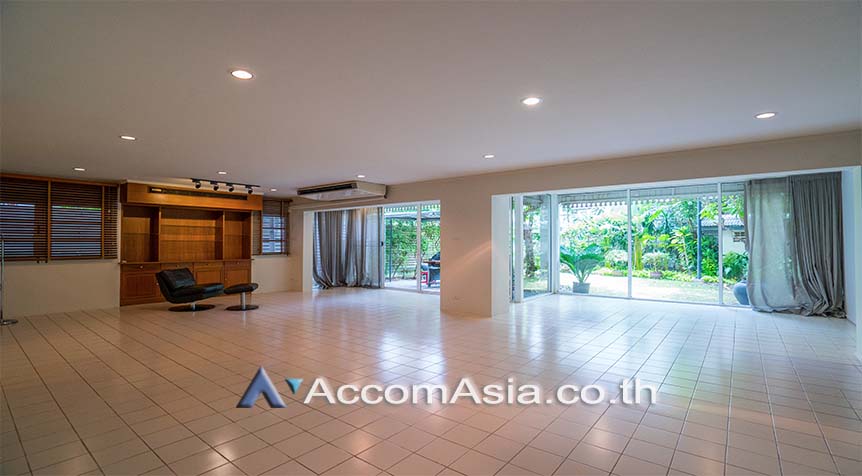 picture 🔼🔽 AccomA 📩 Pet friendly 3 BR House in Klong Tan (2314124) - 3/14