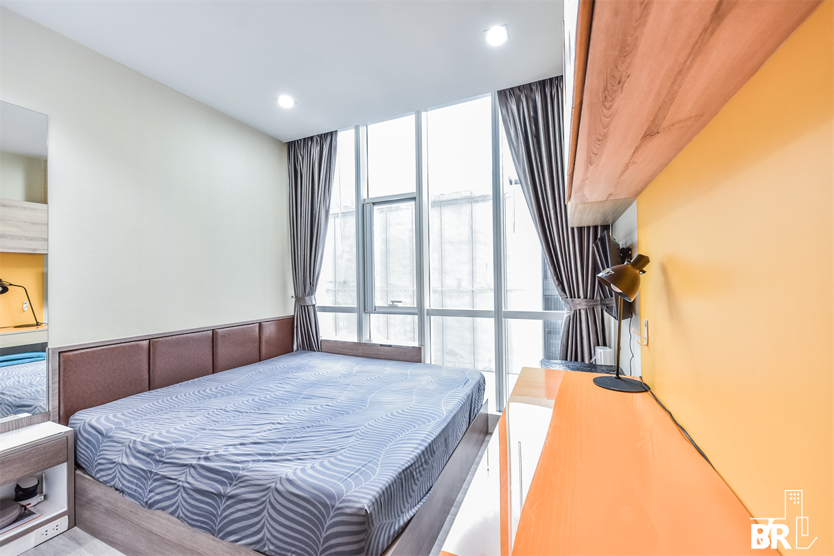 picture The Room Sathorn - TanonPun The Privilege of Luxury in an Economic Hub Location near BTS Surasak - 8/10